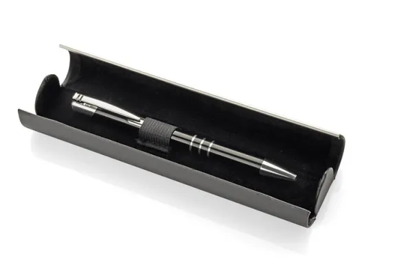 E21 Pen box E21 Crna