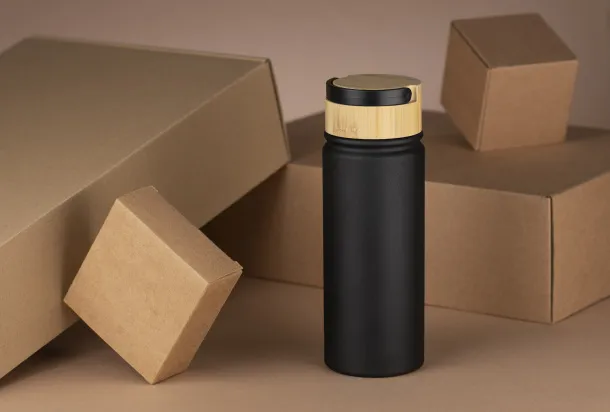 KAMI Travel bottle  550 ml Crna