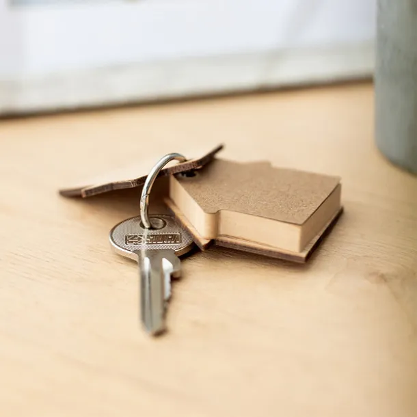 HOMELAND bamboo keychain with memo cards Beige