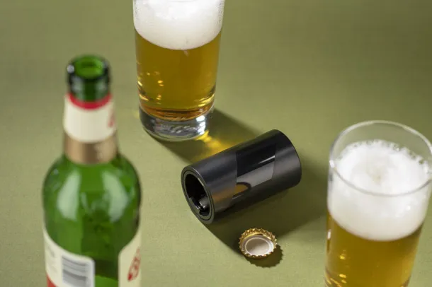 KOL Bottles opener Crna