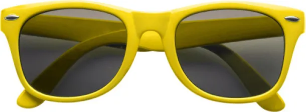 Kenzie PC and PVC sunglasses yellow