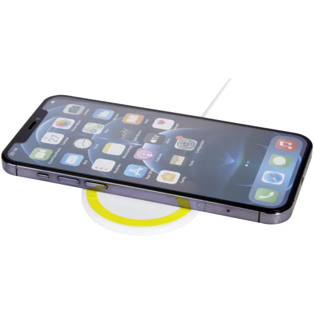 Peak 10W magnetic wireless charging pad - Unbranded Neon yellow