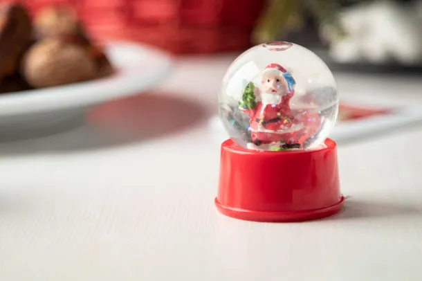 Sasky snow globe Red