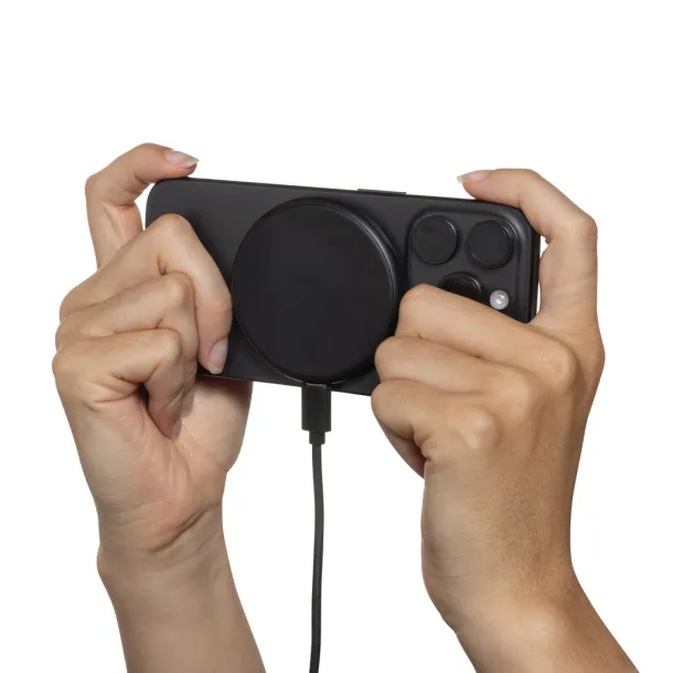 Magnapad 15W RCS rplastic magnetic 3 in 1 charging pad - XD Collection Black 