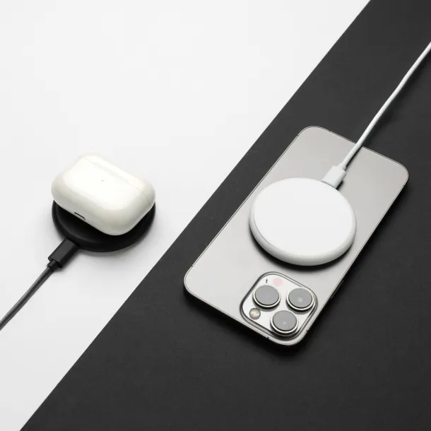 Magnapad 15W RCS rplastic magnetic 3 in 1 charging pad - XD Collection Black 
