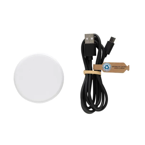 Magnapad 15W magnetna 3u1 podloga za punjenje od RCS reciklirane plastike - XD Collection Bijela 