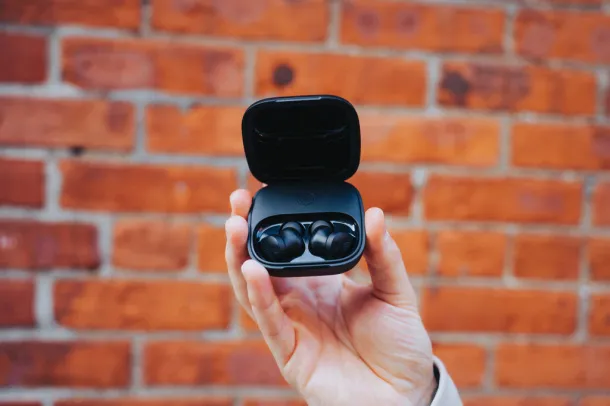 Lakewood RCS recycled and repairable wireless earbuds - Urban Vitamin Black 