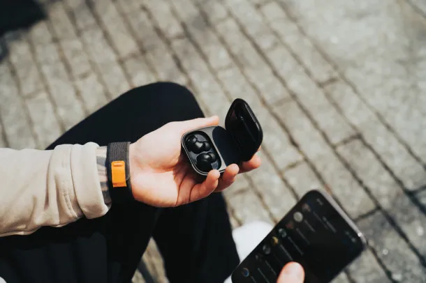 Lakewood RCS recycled and repairable wireless earbuds - Urban Vitamin Black 
