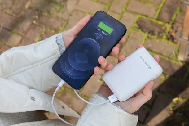  Urban Vitamin Alameda PD prijenosna baterija - 18 W, 10 000 mAh - Urban Vitamin Bijela