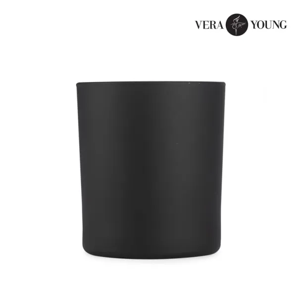  Svijeća od sojinog voska 220g - Norveška šuma (božićno drvce) Crna