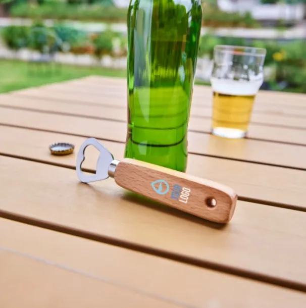 TRAVIS Wooden bottle opener