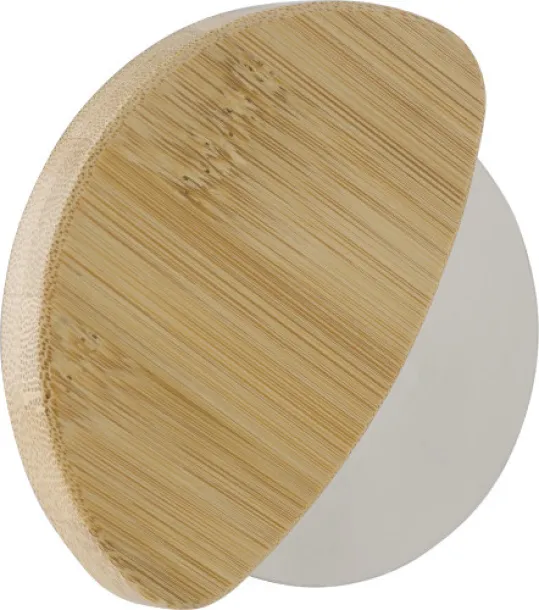 IAN Bamboo pizza cutter