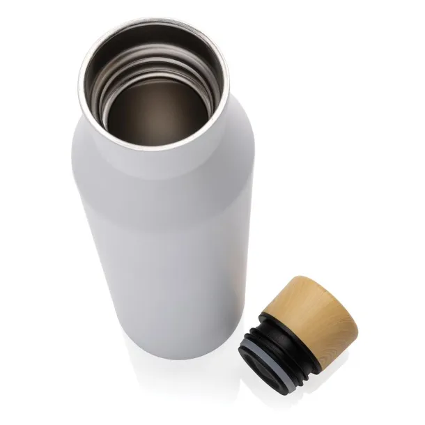  Gaia vakuum boca od RCS certificiranog recikliranog nehrđajućeg čelika, 600 ml - XD Collection Bijela