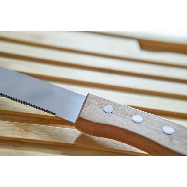  Bamboo cutting board brown