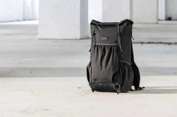  BrandCharger Venturer roll-top backpack - BrandCharger