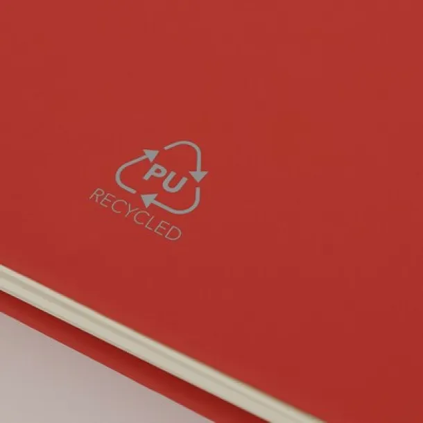  Notebook approx. A5 Crvena