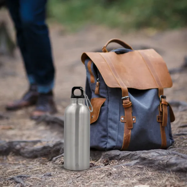 Brenda Sports bottle 500 ml with carabiner clip Srebrna