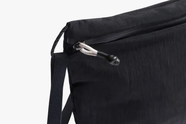 Bellroy mala torba preko ramena - Bellroy Crna 