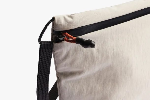 Bellroy mala torba preko ramena - Bellroy beige