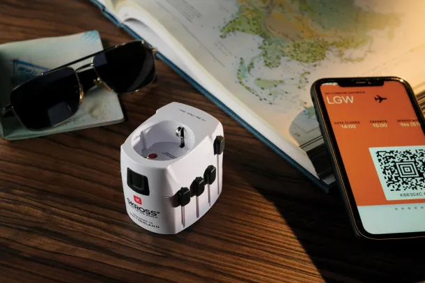 SKROSS Pro 3-Pole World Travel Adapter - Skross White 