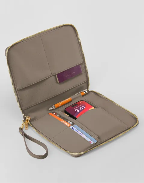  Boutique Travel/ Tech Organiser - Bagbase