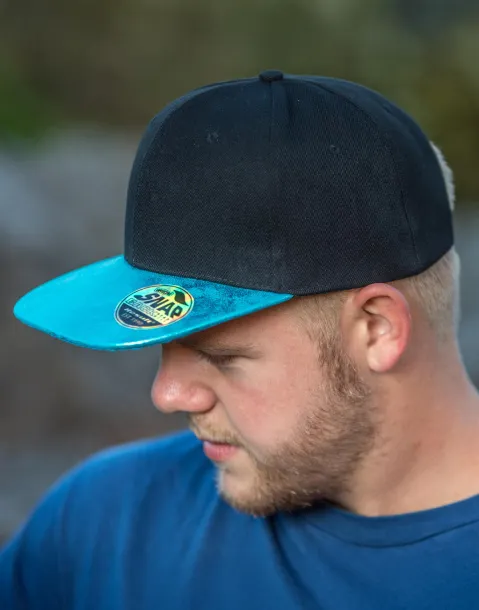  Šilterica s ravnim sjajnim šiltom - 6 panela - Result Headwear