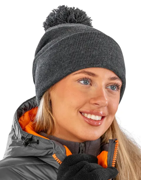  Pom pom kapa - Result Winter Essentials
