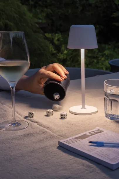 Zenic USB stolna punjiva svjetiljka od RCS reciklirane plastike - XD Collection Bijela 