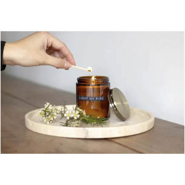 Wellmark mirisna svijeća od cedrovine - WELLmark Amber heather