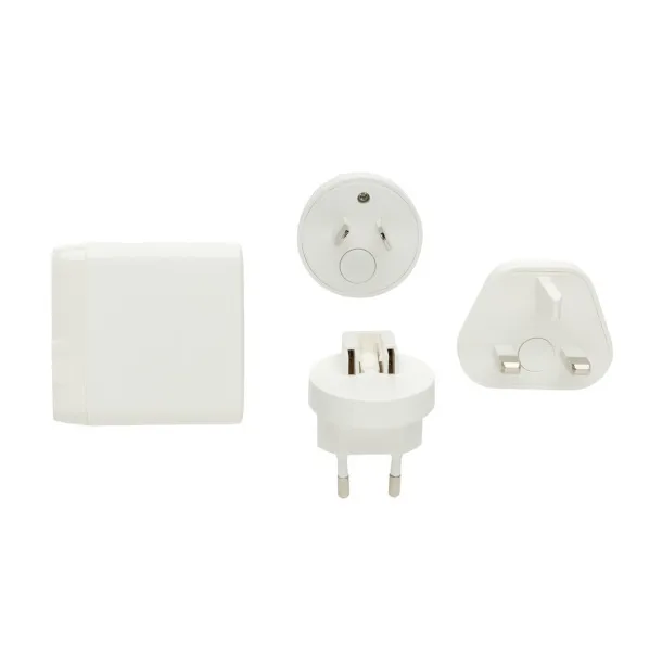 TravelCharge Pro putni punjač s USB C priključkom od RCS rplastike - XD Collection Bijela Crna