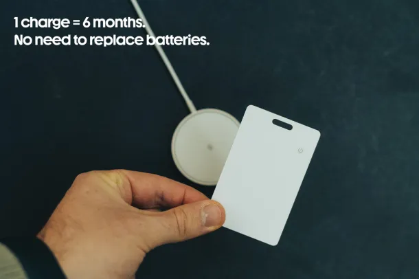 Findit ultratanka punjiva kartica za traženje od RCS plastike - XD Collection Bijela 