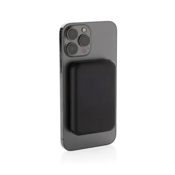 Stellar magnetna prijenosna baterija od 5.000 mAh 5W od RCS rplastike - XD Collection Crna 