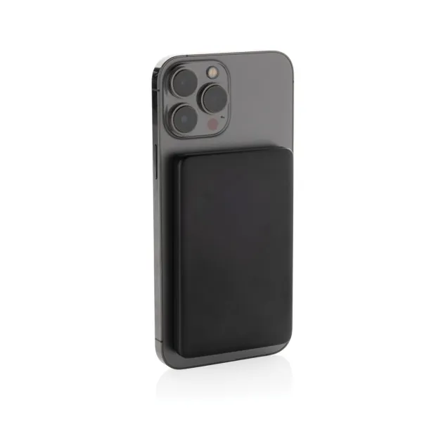 Orion magnetna prijenosna baterija od 5.000 mAh 5W od RCS recikliranog aluminija - XD Collection Crna 