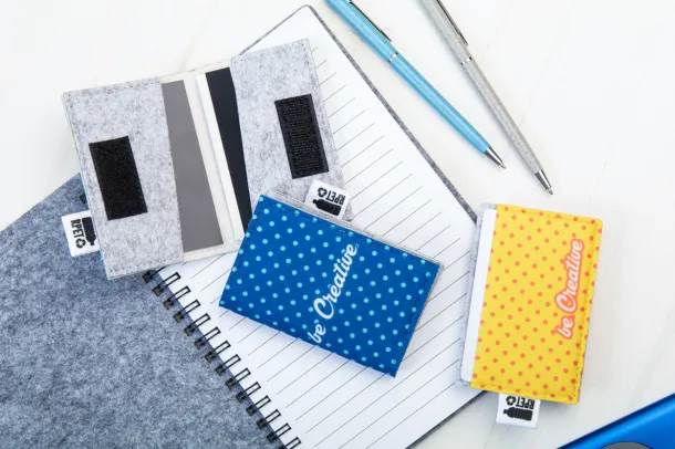 CreaFelt Card Plus personalizirani držač za kreditne kartice Bijela Siva