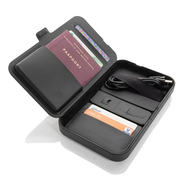 Swiss Peak RCS recycled travel case with 3 in 1 charger - Swiss Peak Black 
