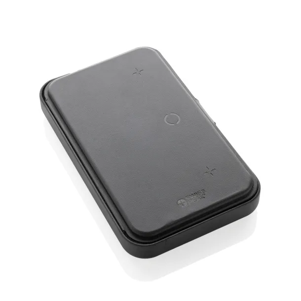 Swiss Peak RCS recycled travel case with 3 in 1 charger - Swiss Peak Black 