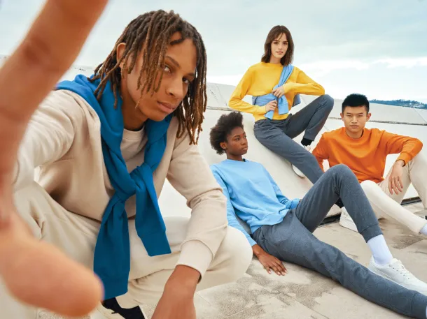  Iqoniq Etosha lightweight recycled cotton crew neck - iqoniq Narančasta