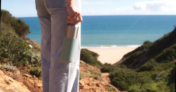 Fluid boca od RCS certificiranog recikliranog čelika, 600 ml - XD Collection Zelena