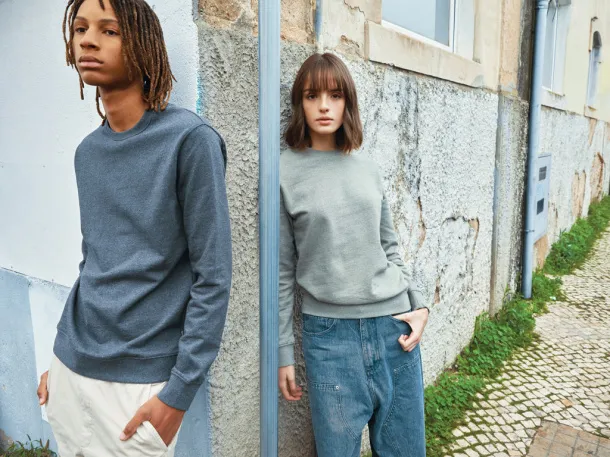  Iqoniq Denali recycled cotton crew neck undyed, natural raw - iqoniq heather anthracite