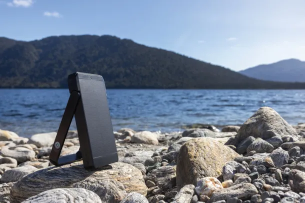  Skywave RCS recycled plastic solar powerbank 10000 mah - XD Xclusive Black 