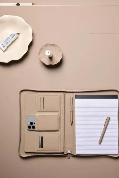 VINGA Baltimore RCS A4 portfolio - Vinga greige