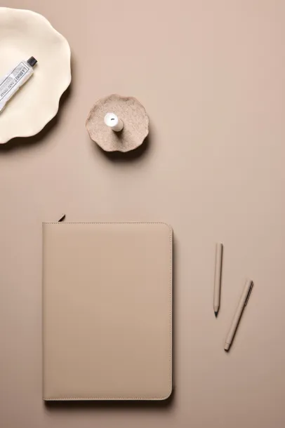 VINGA Baltimore RCS A4 portfolio - Vinga greige