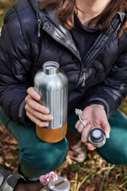 Black+Blum Explorer Insulated Bottle Large 850ml - Black + Blum orange 
