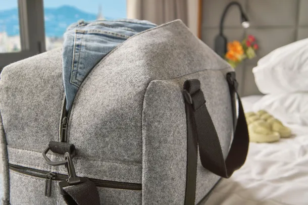 Corliss rPET sports bag