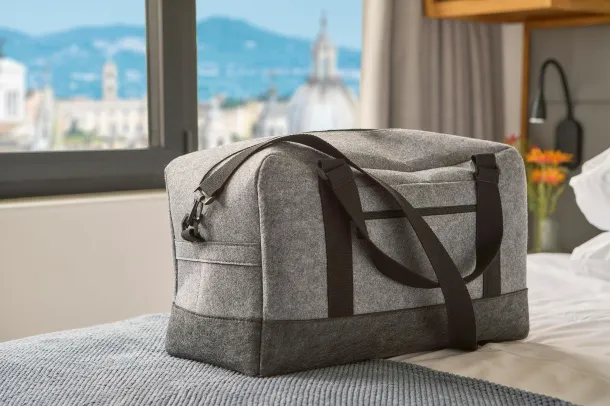 Corliss rPET sports bag