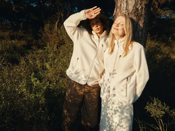  Iqoniq Diran unisex flis jakna od recikliranog poliestera - iqoniq Prirodna