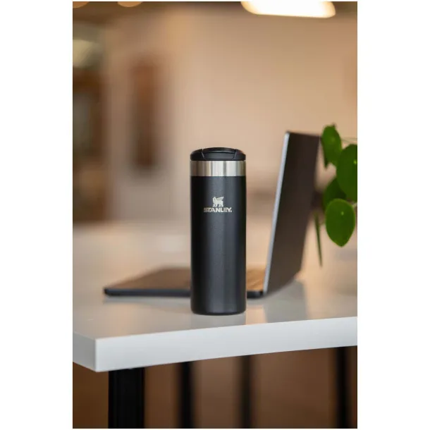 Stanley AeroLight™ prijenosna šalica, 470 ml - Stanley® Solid black