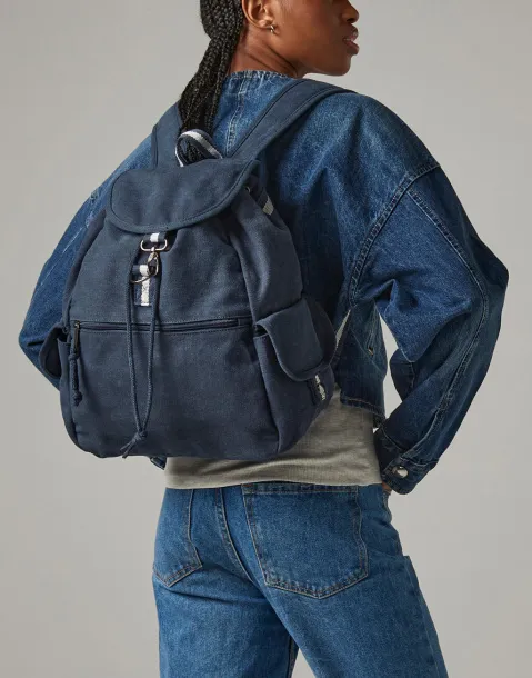  Vintage Canvas Backpack - Quadra