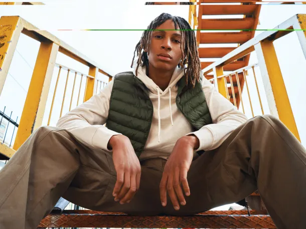  Iqoniq Meru muški prsluk od recikliranog poliestera - iqoniq khaki