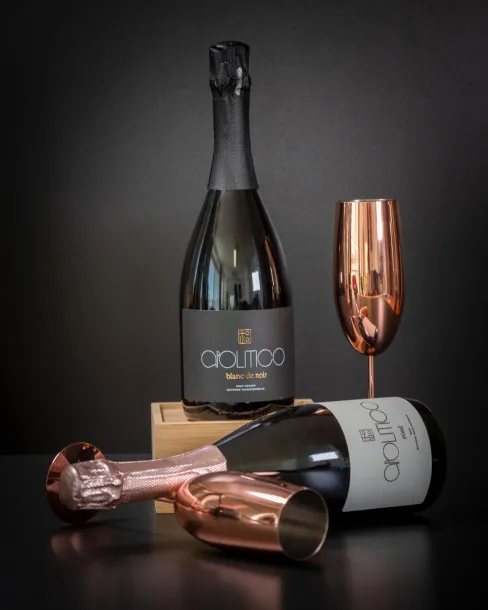 CHAMPAGNE 
